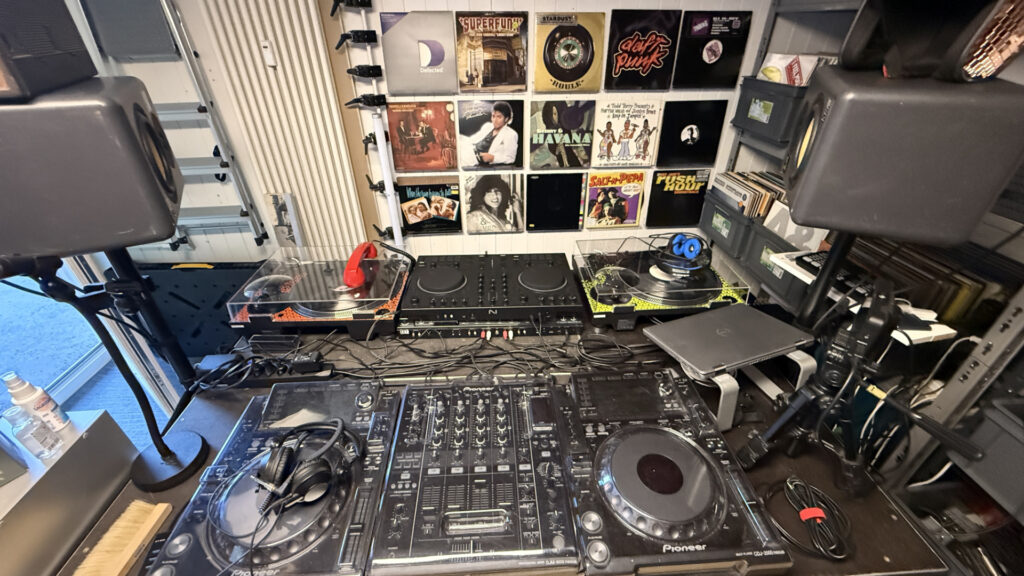 Personalisierter Song Referenz von DJ PINO